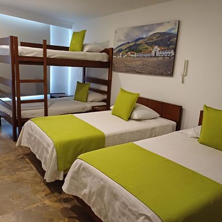 Hotel Milan Дуитама Экстерьер фото