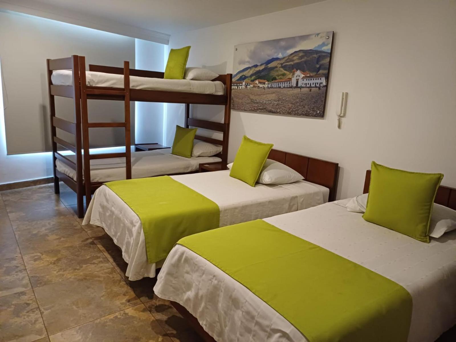 Hotel Milan Дуитама Экстерьер фото